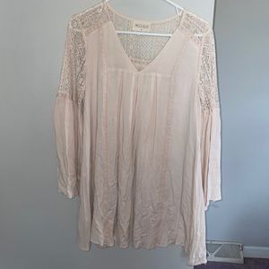 Womens new medium, Bella Ella, cream long sleeve lace dress